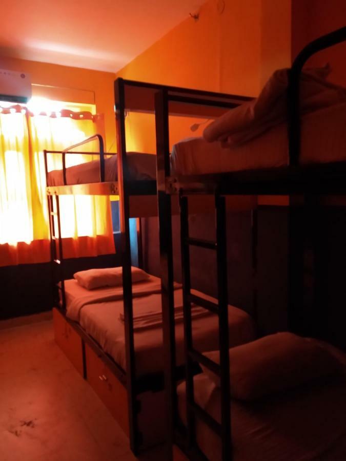 Bunk Hostel Delhi Ню Делхи Екстериор снимка